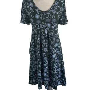 Lark & Ro Dark Green Floral Mini

Dress Cottagecore soft Girl Chic SZ 8
